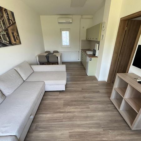 Petita Garden Apartman Σίοφοκ Εξωτερικό φωτογραφία