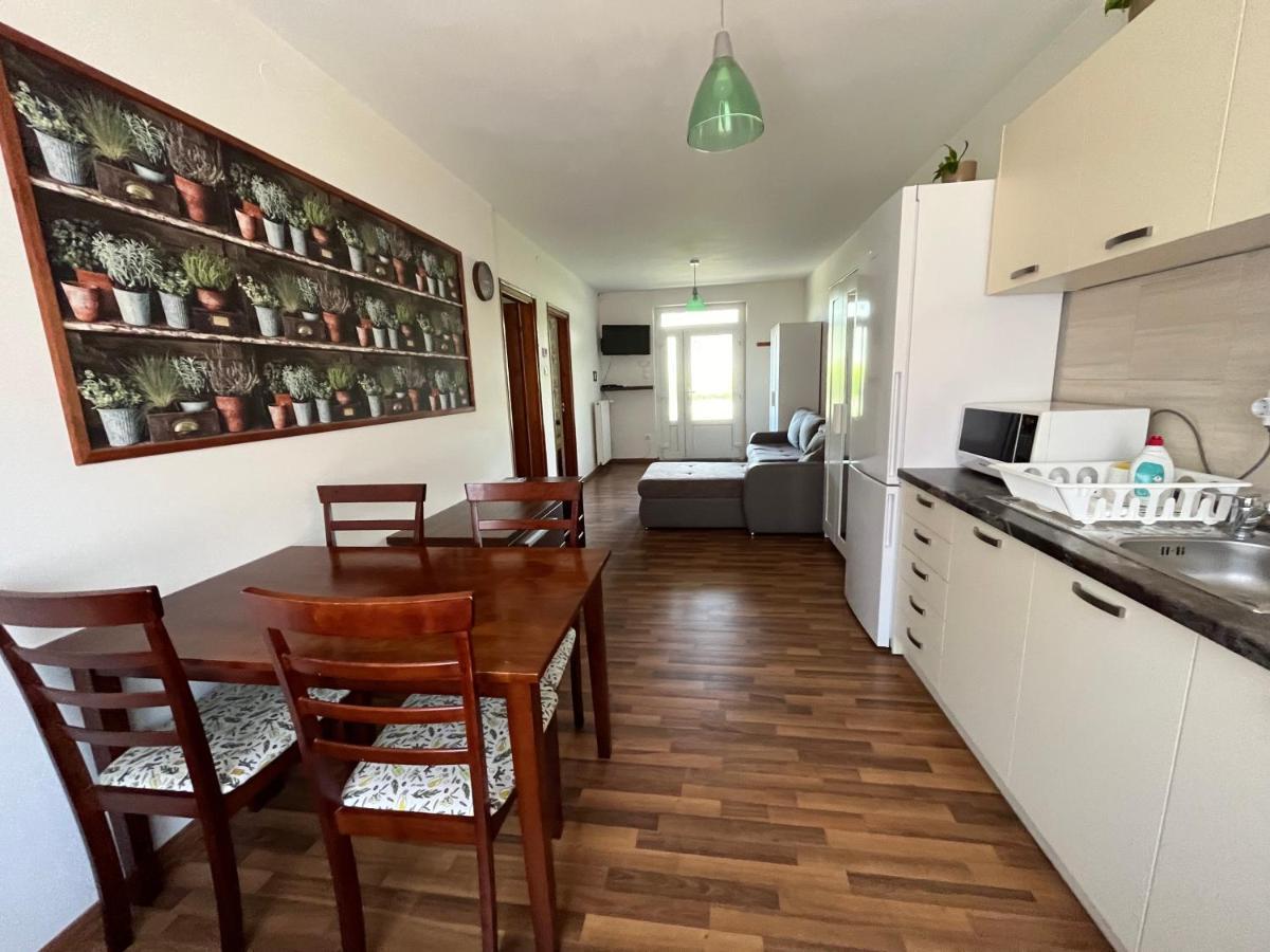 Petita Garden Apartman Σίοφοκ Εξωτερικό φωτογραφία